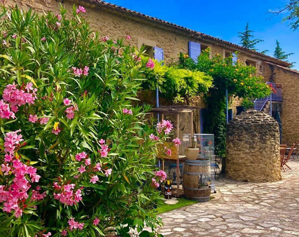 Bastide Du Buou Lägenhet Puyvert Exteriör bild